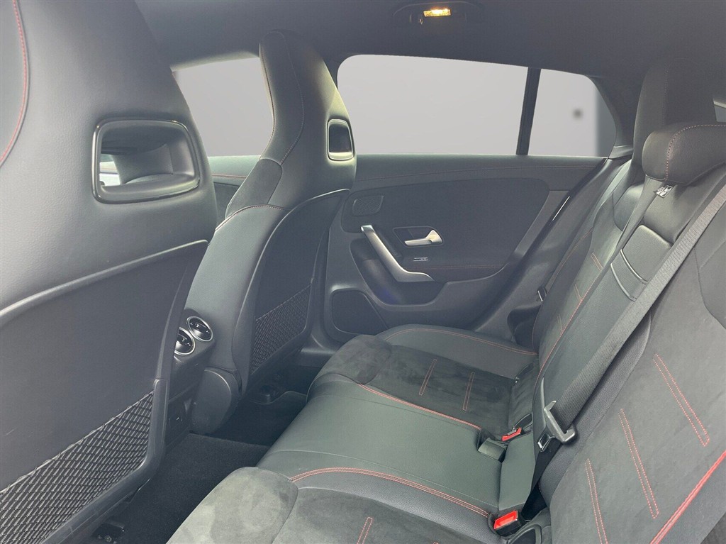 Mercedes-Benz CLA250 e AMG Line billede 11