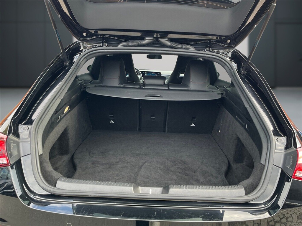 Mercedes-Benz CLA250 e AMG Line billede 12