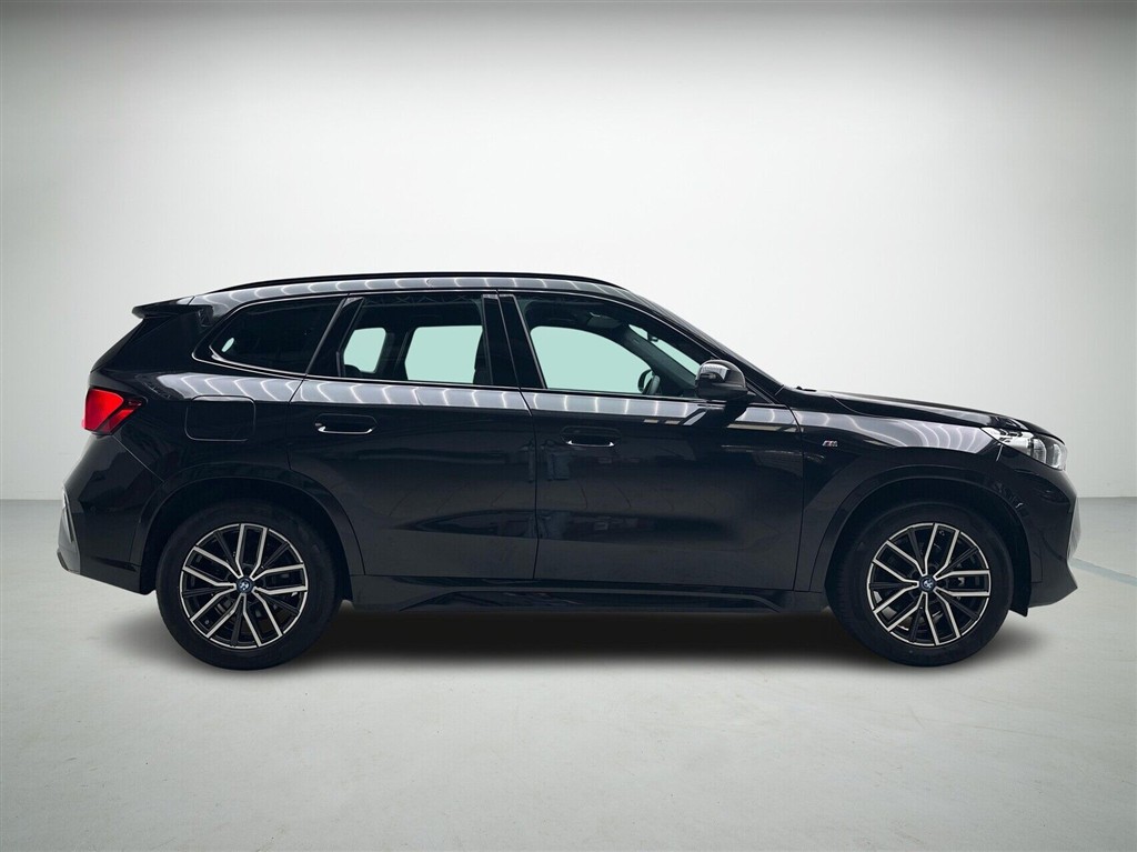 BMW iX1 M-Sport billede 6