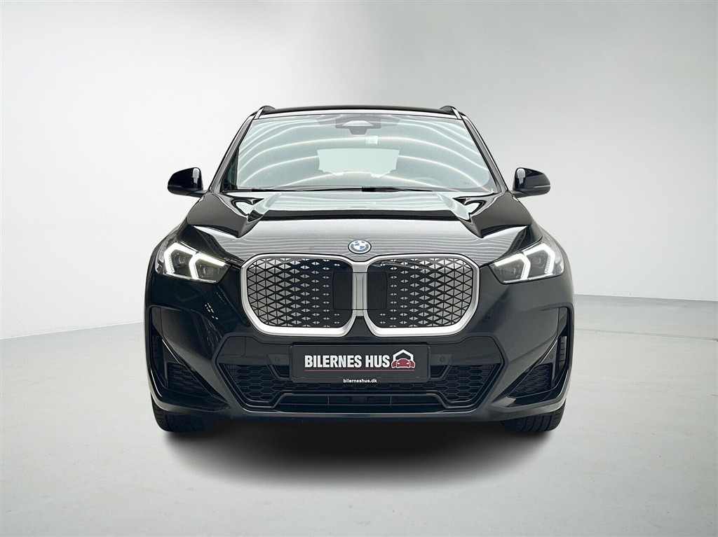 BMW iX1 M-Sport billede 7