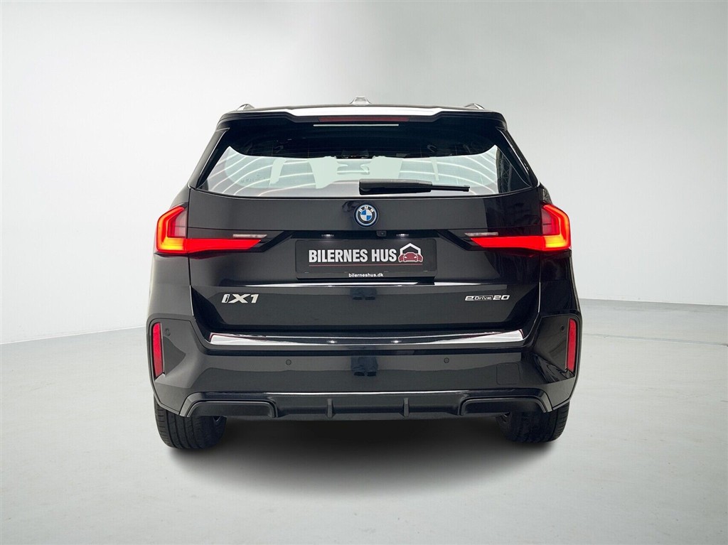 BMW iX1 M-Sport billede 8