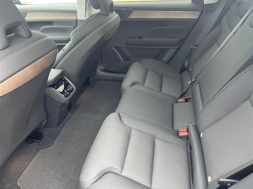 Volvo ES90 Ultra billede 7