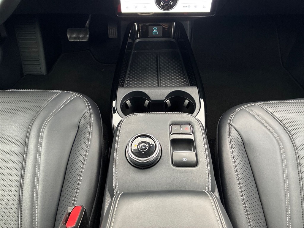 Ford Mustang Mach-E UR billede 14