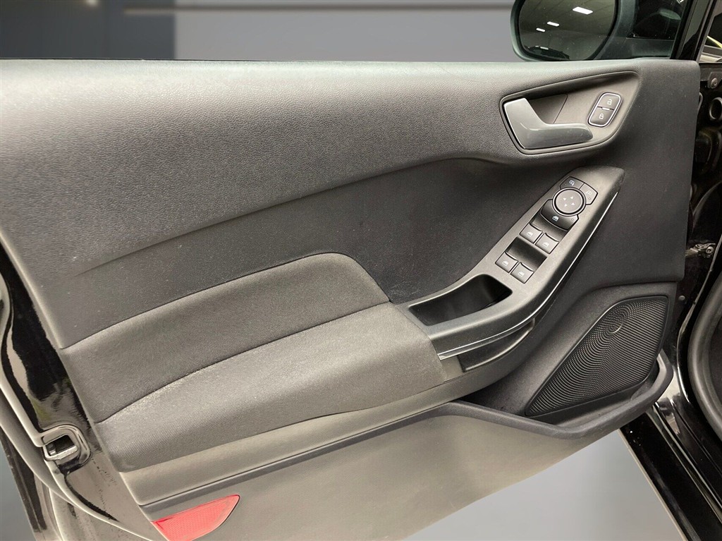 Ford Fiesta Titanium billede 10