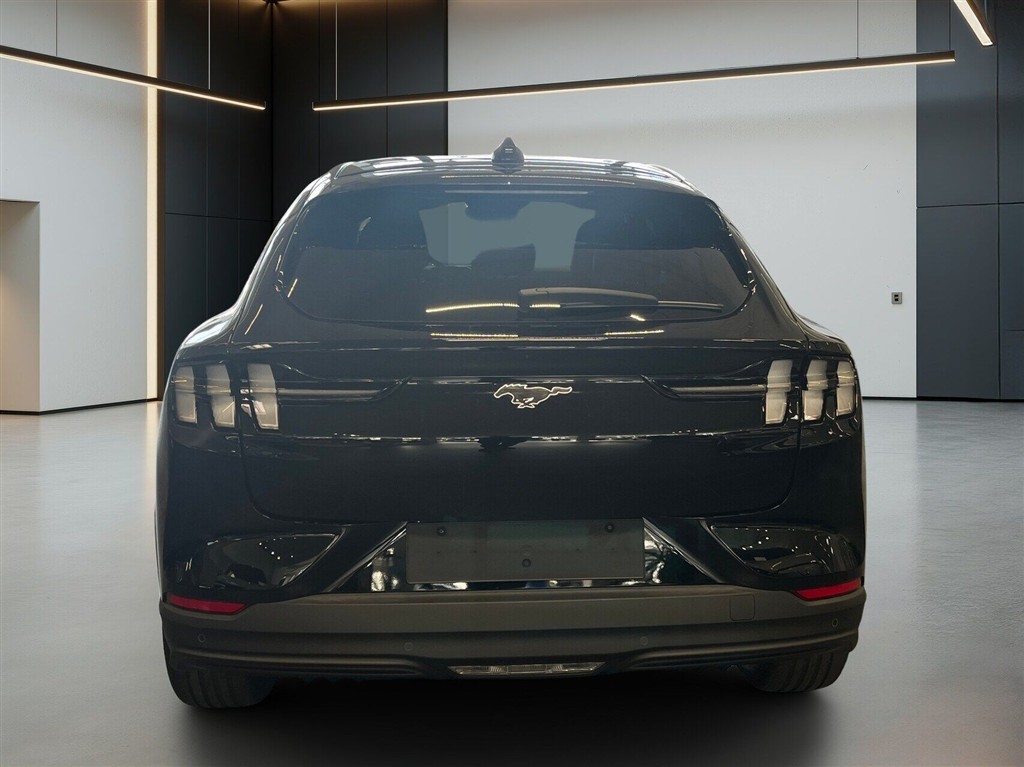 Ford Mustang Mach-E UR Premium billede 5