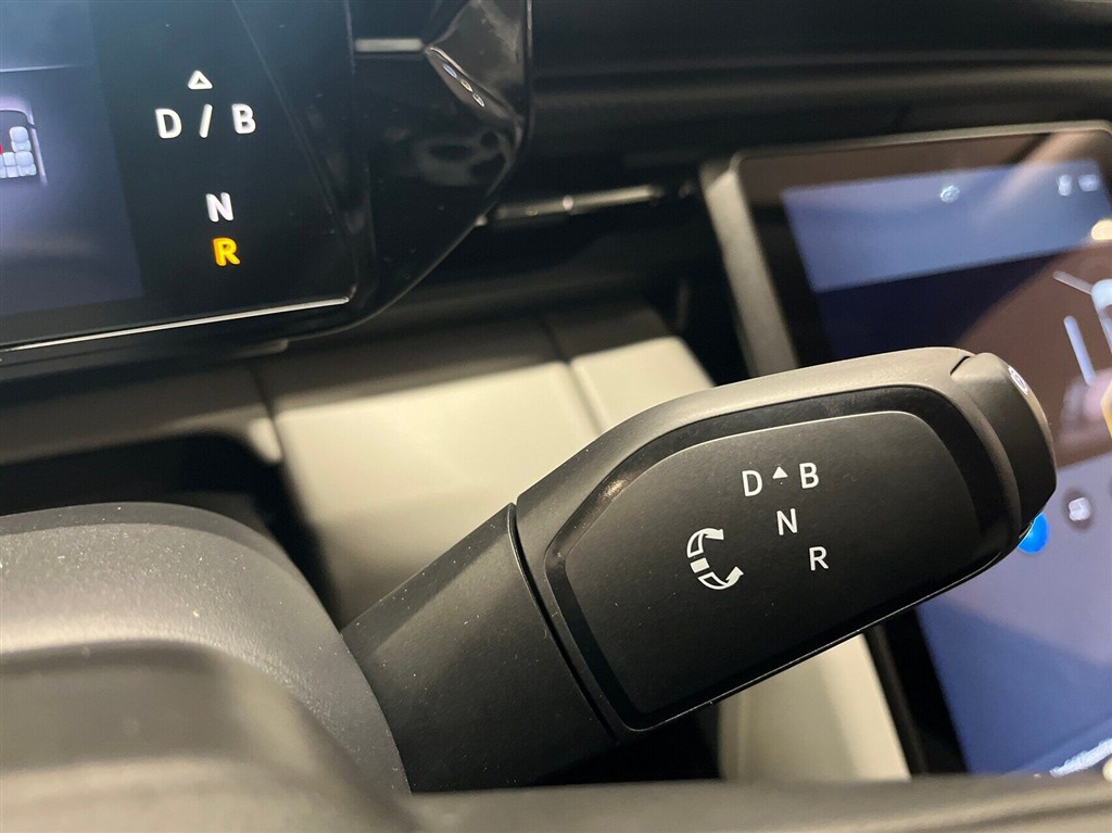 Ford Explorer UR Premium billede 18