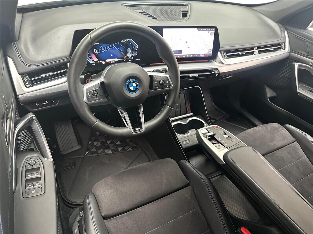 BMW iX1 M-Sport billede 4