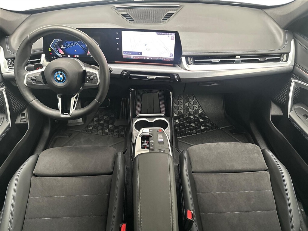 BMW iX1 M-Sport billede 5