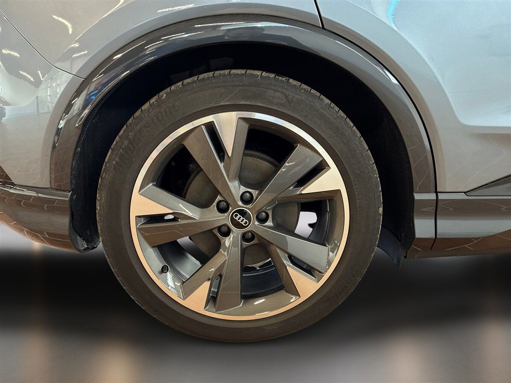 Audi Q4 Attitude billede 6