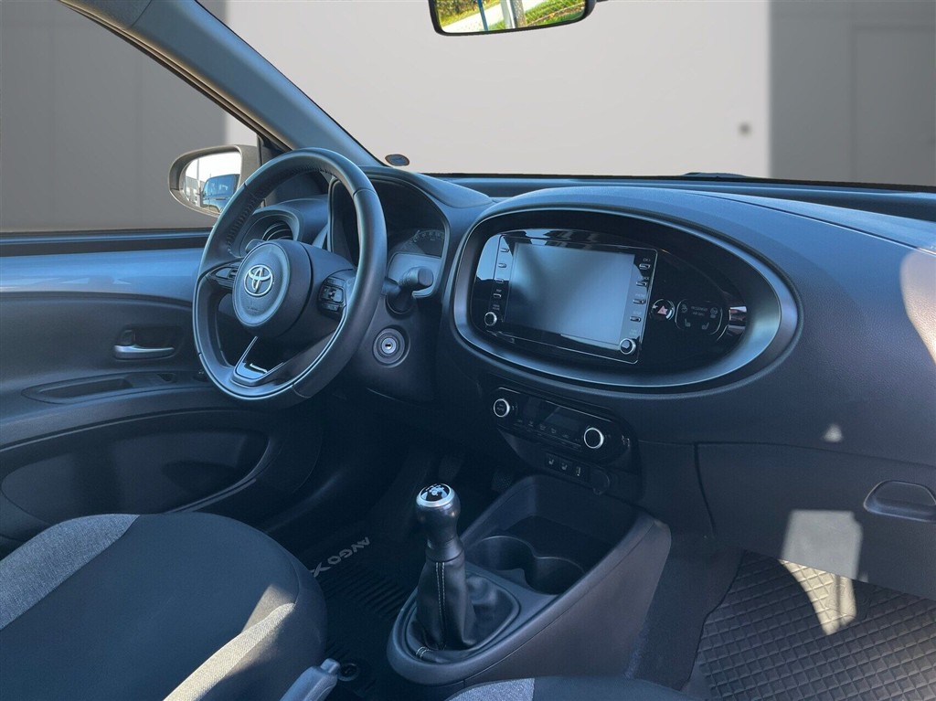 Toyota Aygo X Play billede 6
