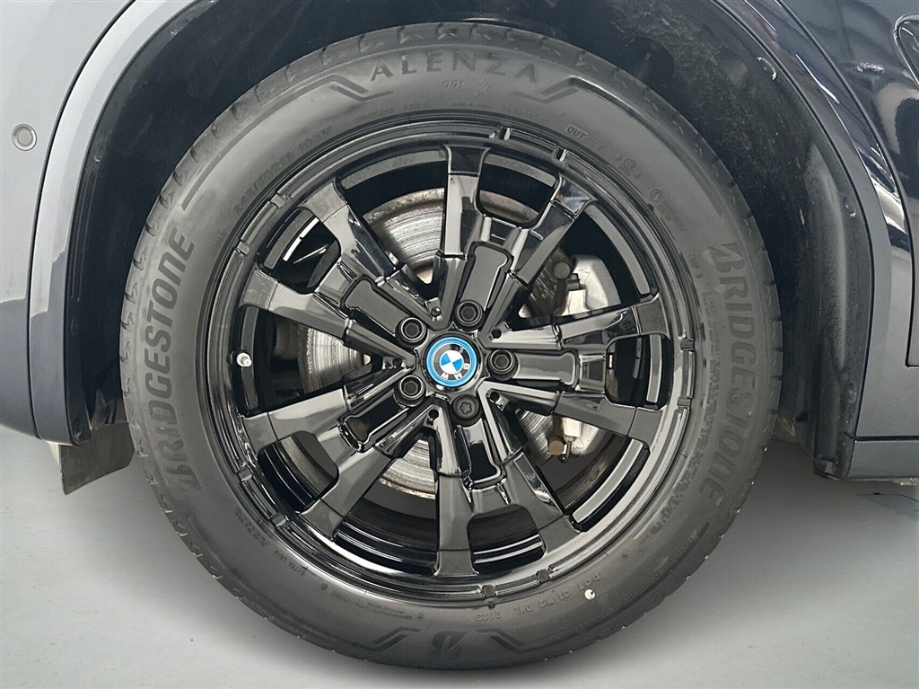 BMW iX3 M-Sport Charged billede 9