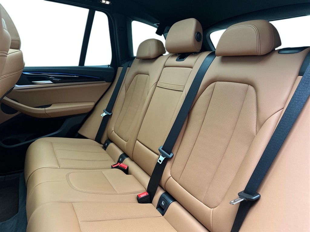 BMW iX3 M-Sport Charged billede 13