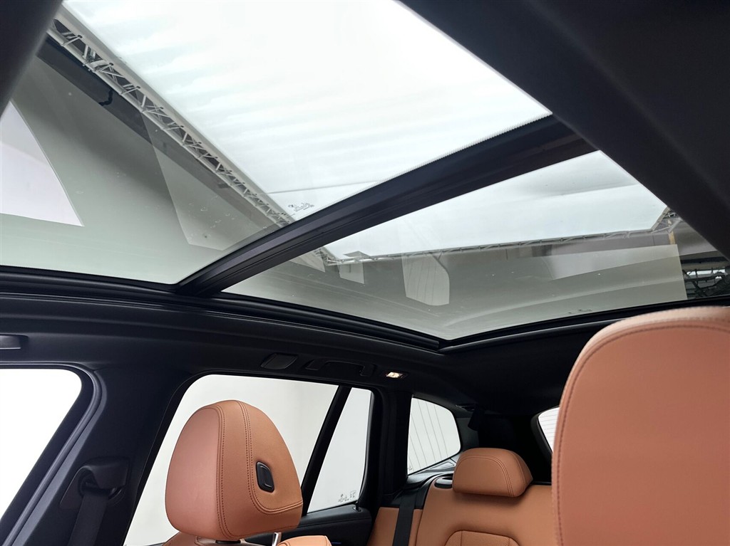BMW iX3 M-Sport Charged billede 22