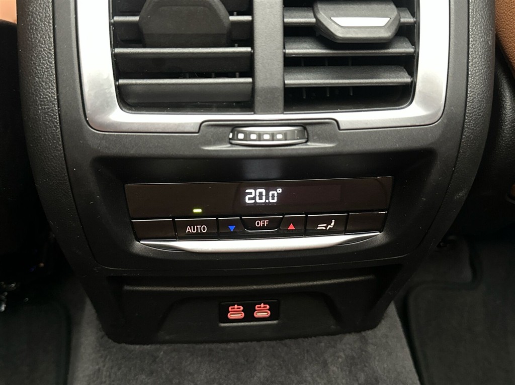 BMW iX3 M-Sport Charged billede 24