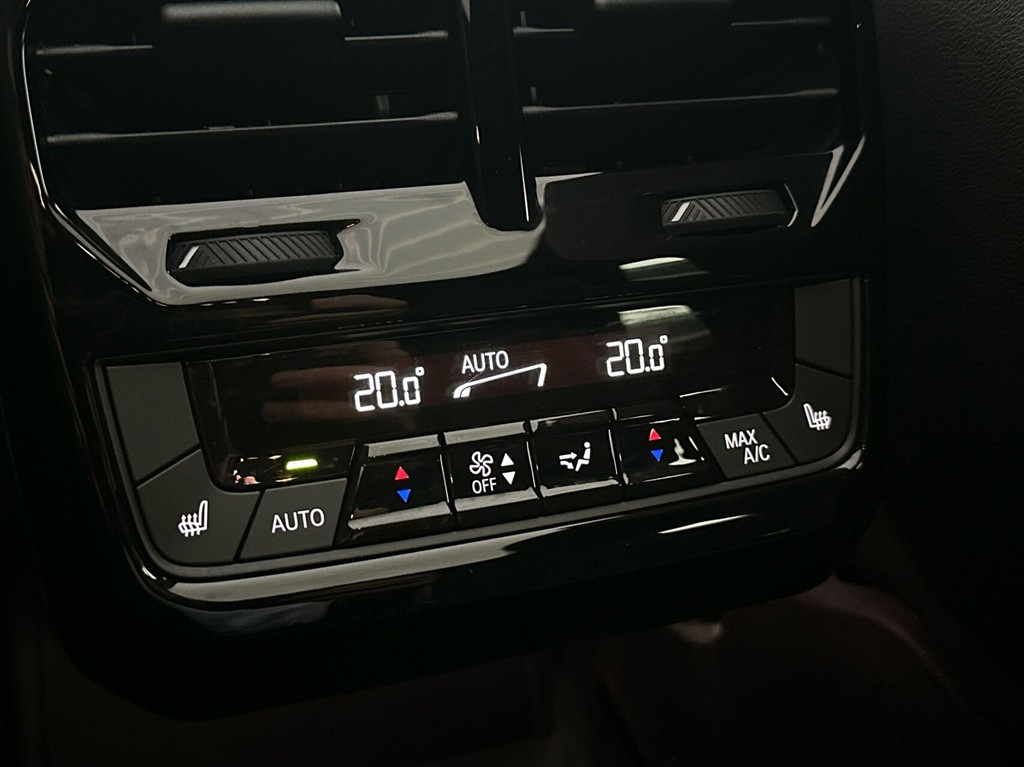 BMW iX Fully Charged billede 25