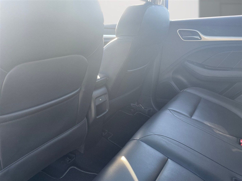 MG ZS EV Luxury billede 12
