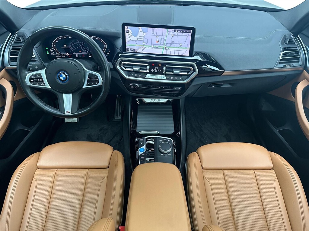 BMW iX3 M-Sport Charged generic.image 5