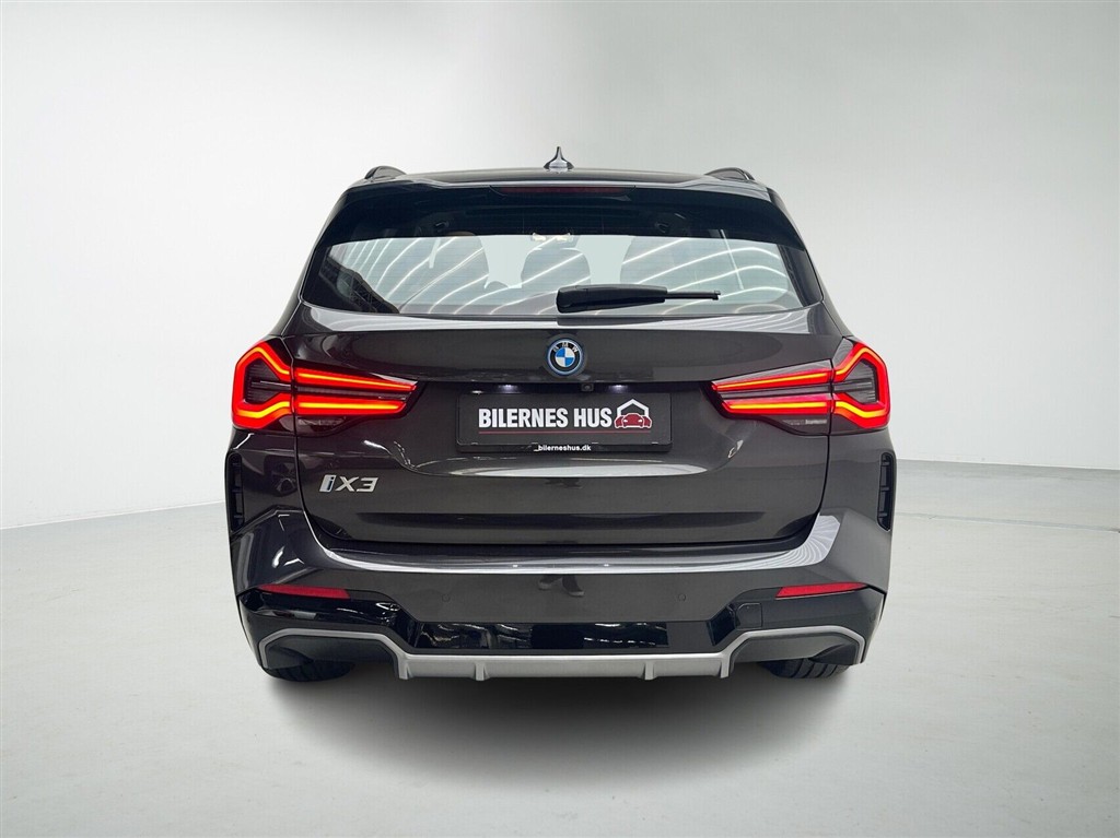 BMW iX3 M-Sport Charged generic.image 8