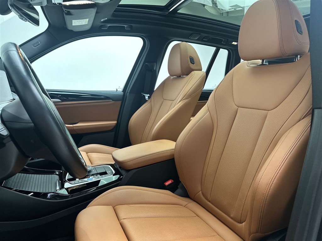 BMW iX3 M-Sport Charged generic.image 19