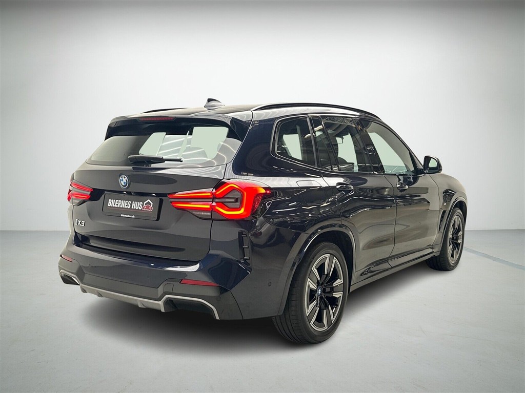 BMW iX3 M-Sport Charged billede 2