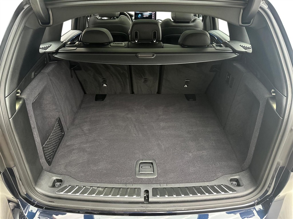 BMW iX3 M-Sport Charged billede 14