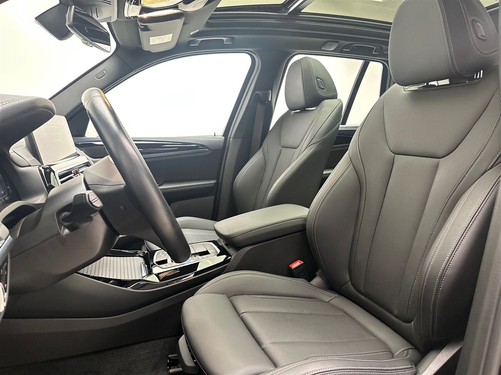 BMW iX3 M-Sport Charged billede 19