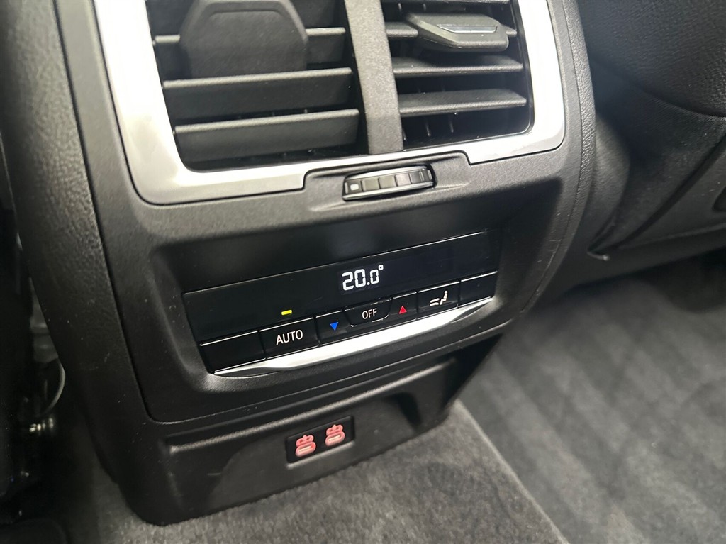 BMW iX3 M-Sport Charged billede 24