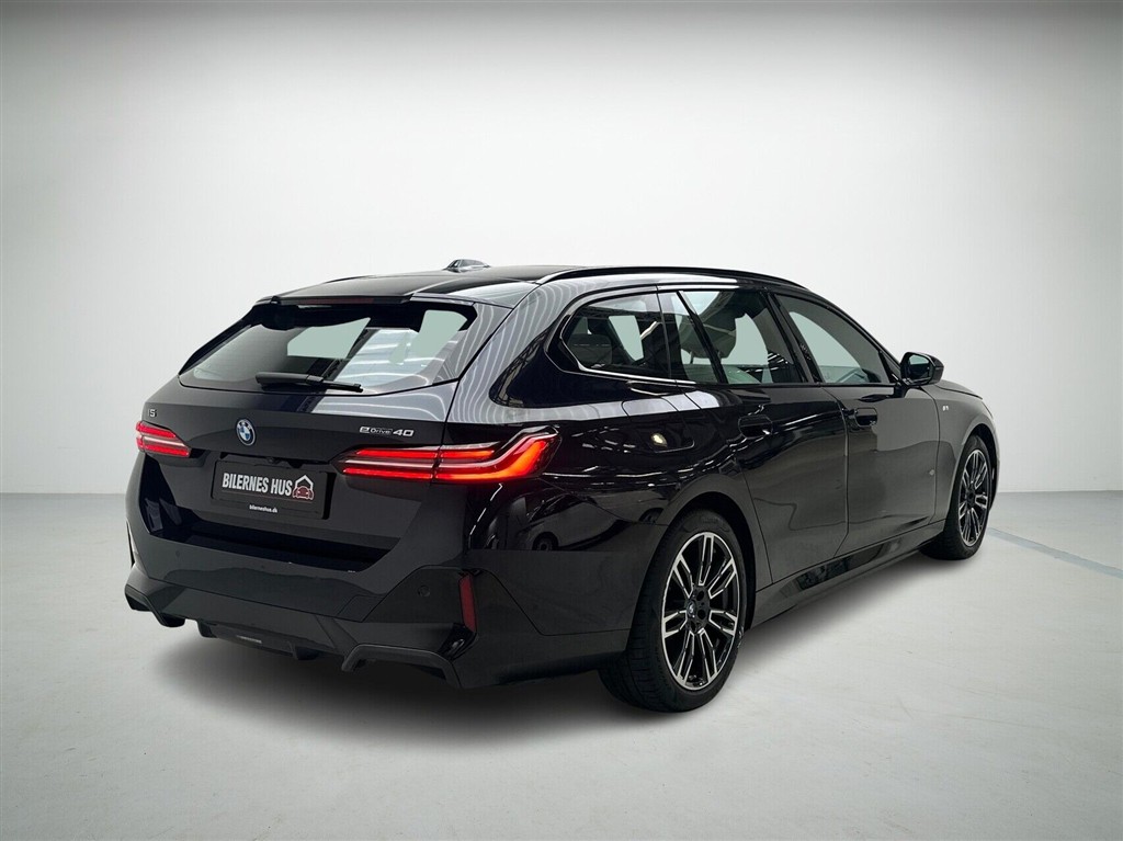 BMW i5 M-Sport billede 2