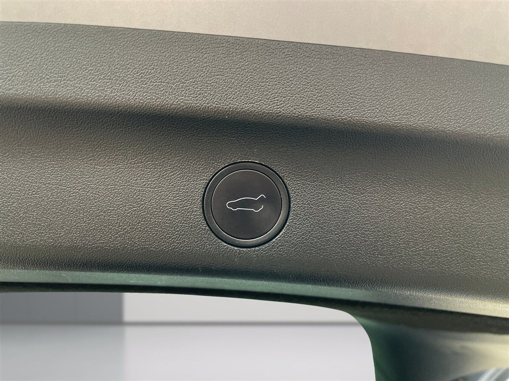 Tesla Model Y Performance billede 17