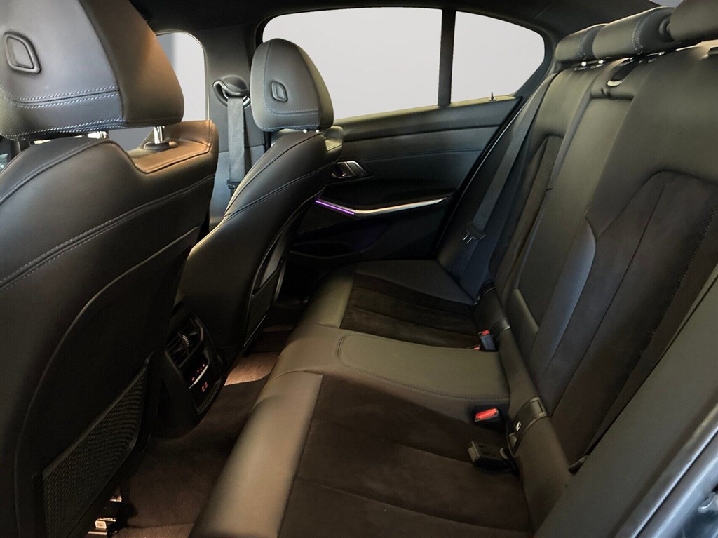 BMW 330e M-Sport billede 10