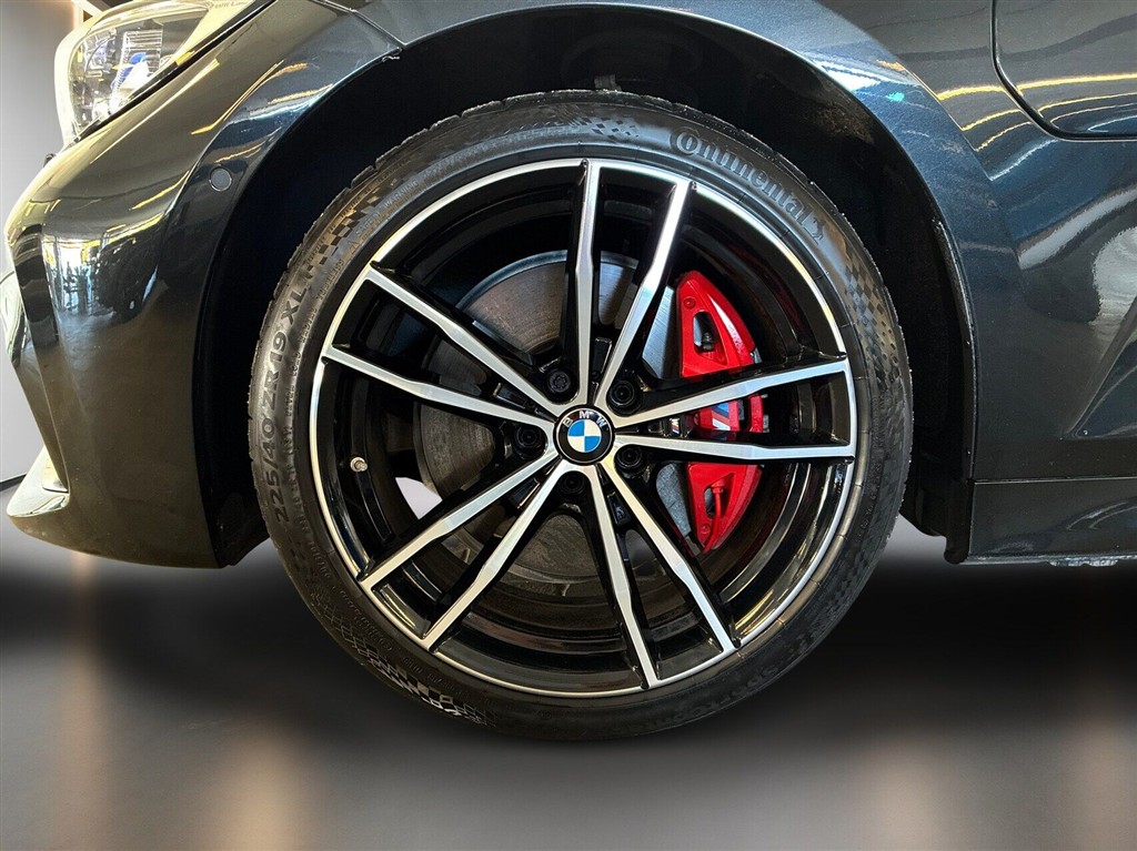 BMW 330e M-Sport billede 13