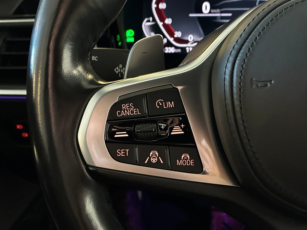 BMW 330e M-Sport billede 15