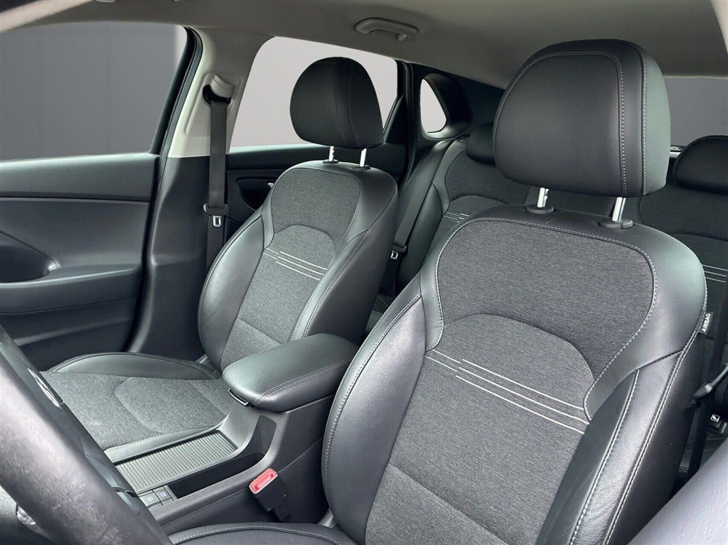 Hyundai i30 Essential billede 7
