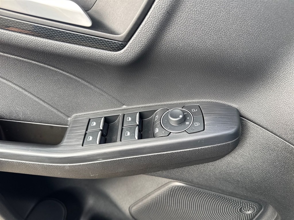 Ford Kuga ST-Line X billede 16