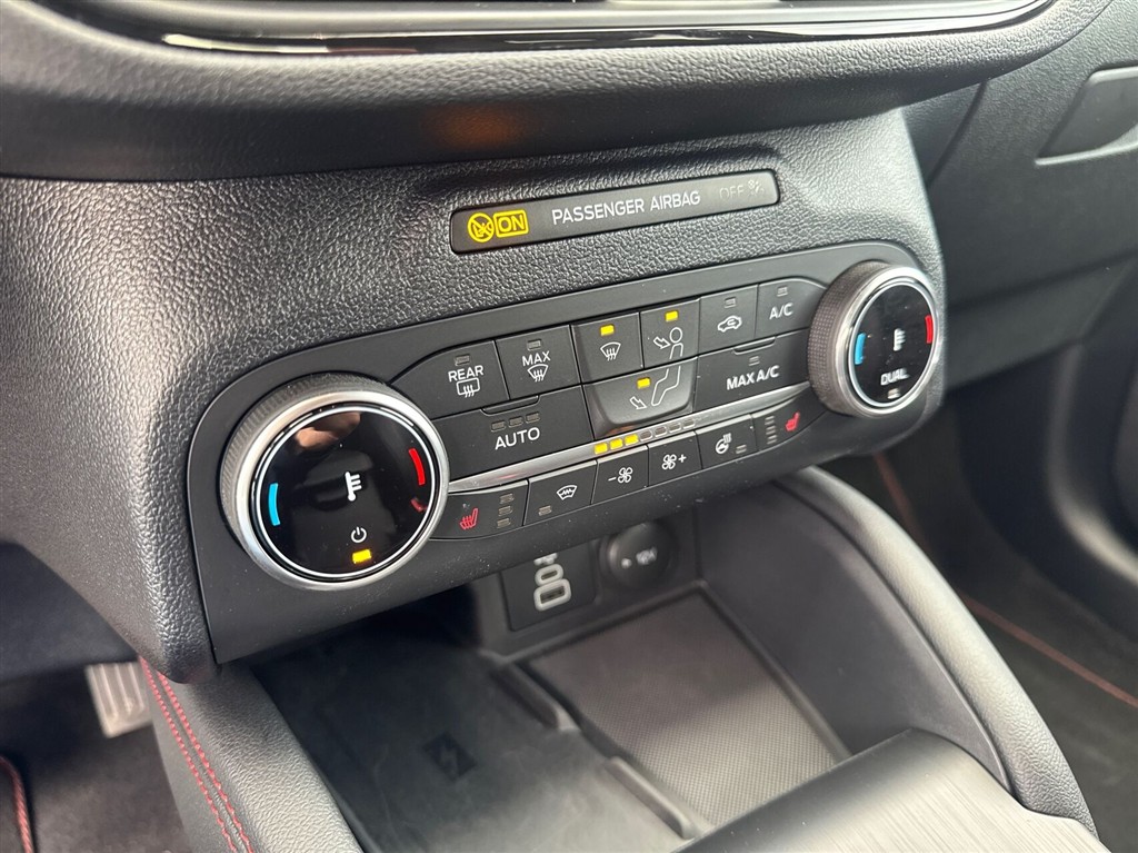 Ford Kuga ST-Line X billede 21