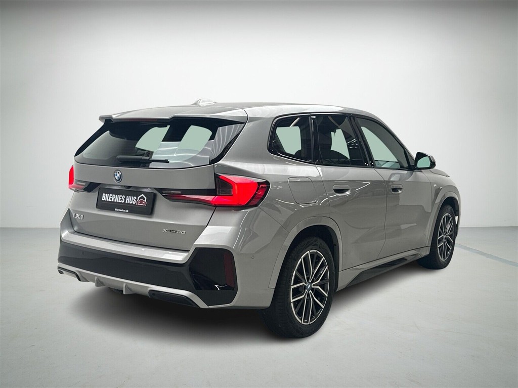 BMW iX1 M-Sport billede 2
