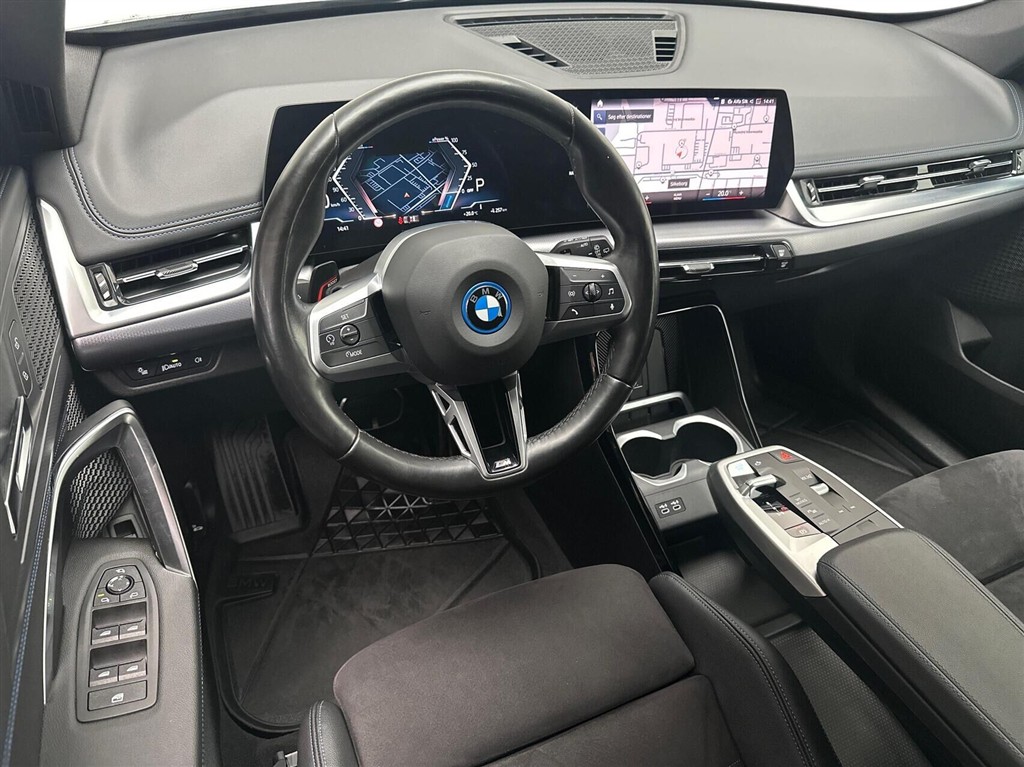 BMW iX1 M-Sport billede 4