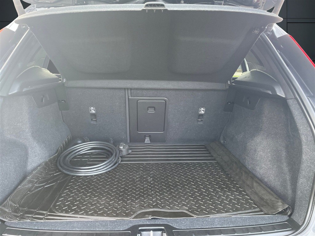 Volvo XC40 Plus billede 8