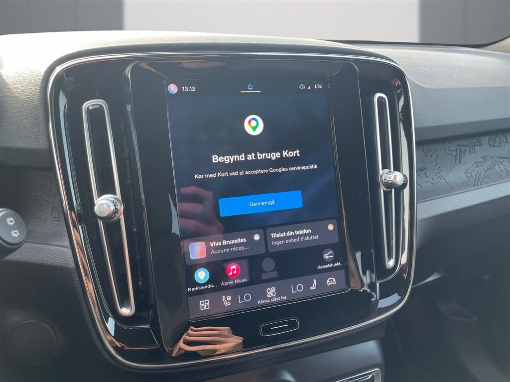 Volvo XC40 Plus billede 16