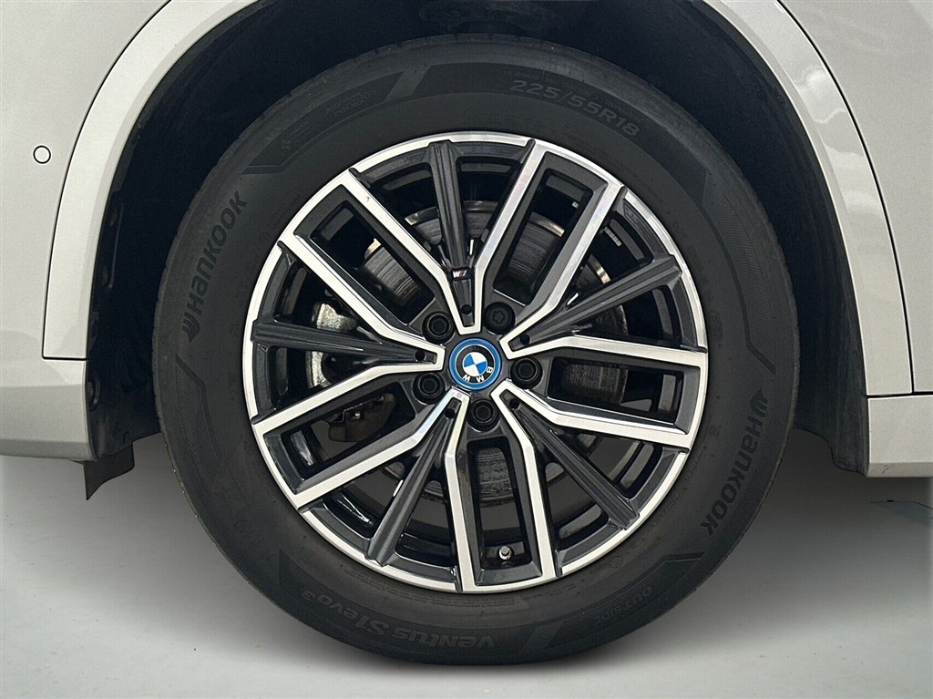 BMW iX1 M-Sport billede 9