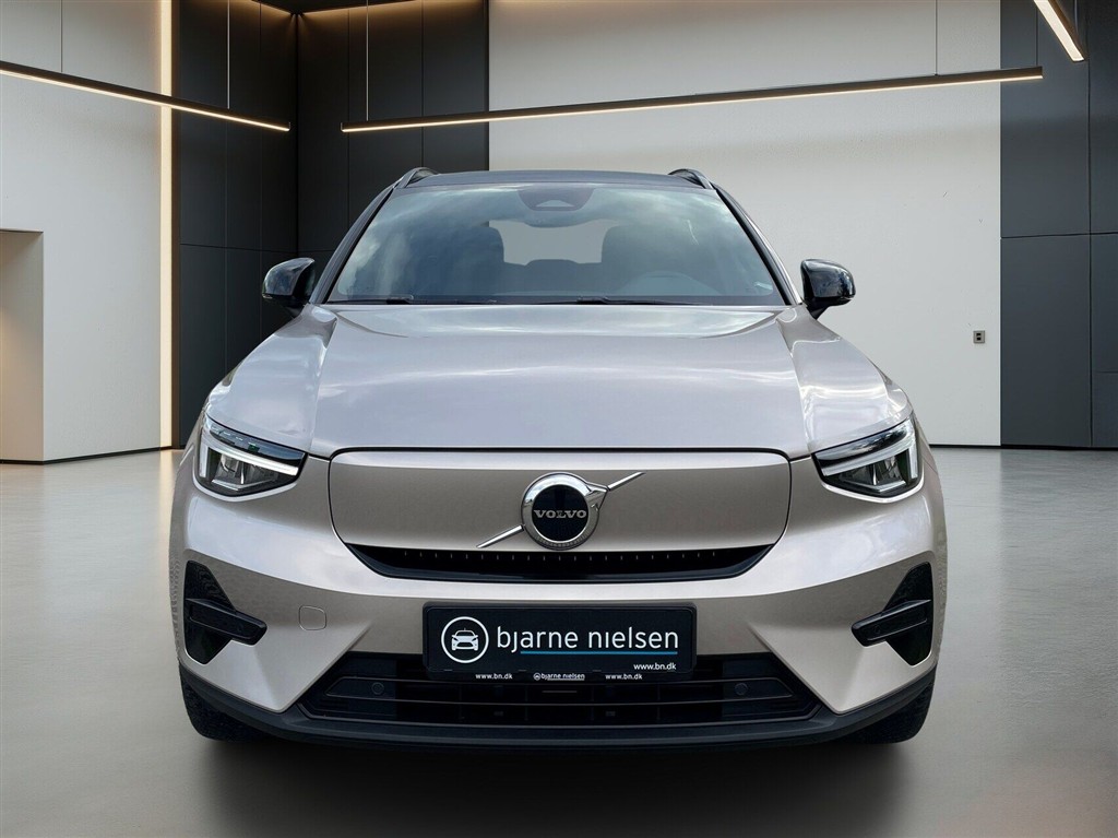 Volvo XC40 Core billede 2