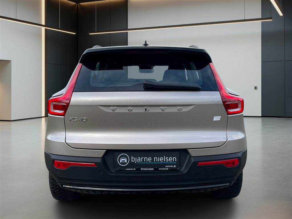 Volvo XC40 Core billede 3