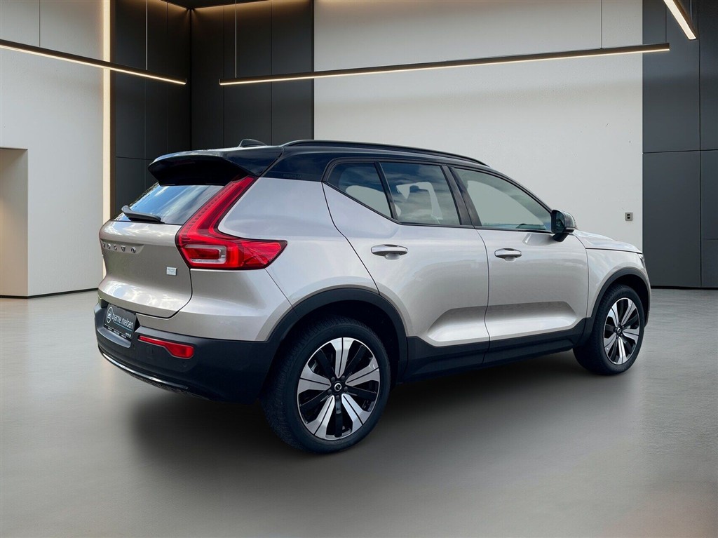 Volvo XC40 Core billede 4