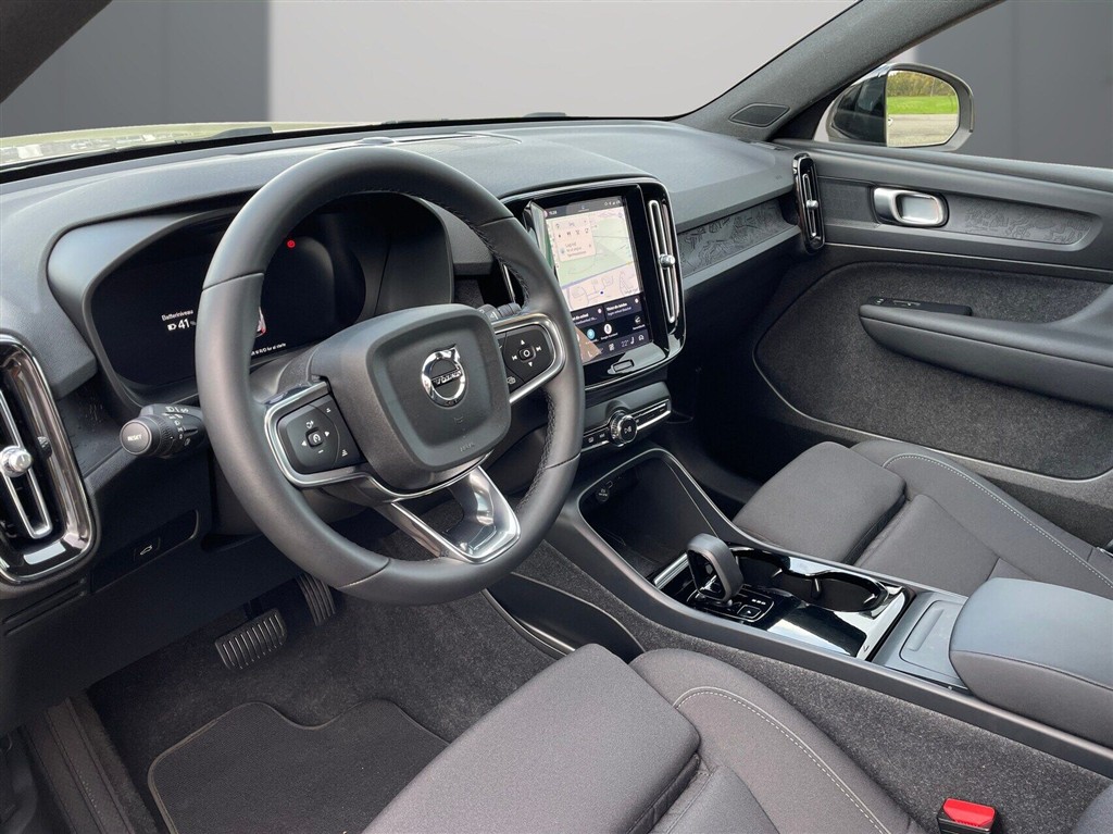 Volvo XC40 Core billede 9