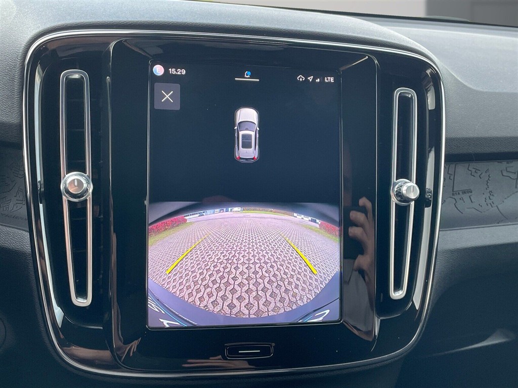 Volvo XC40 Core billede 15