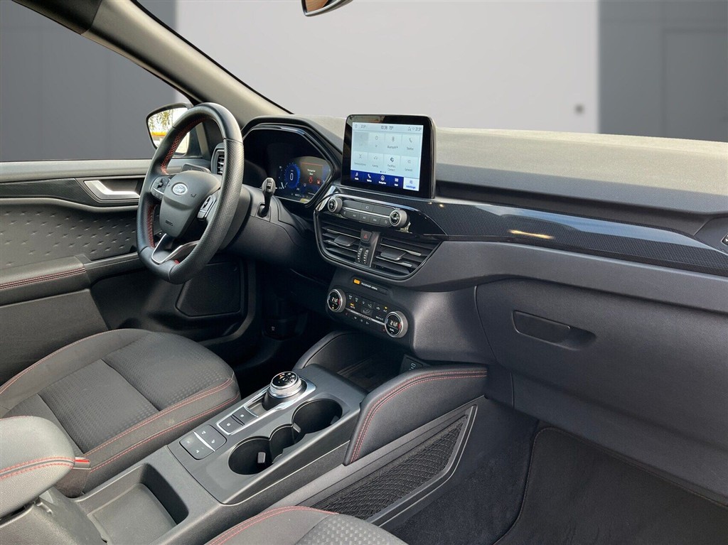 Ford Kuga ST-Line billede 7