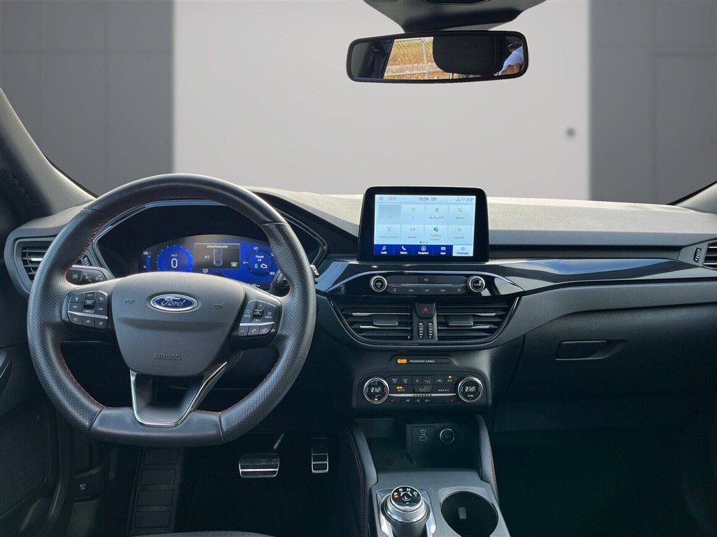 Ford Kuga ST-Line billede 10