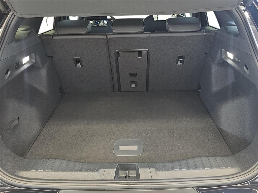 Ford Explorer UR Premium billede 13