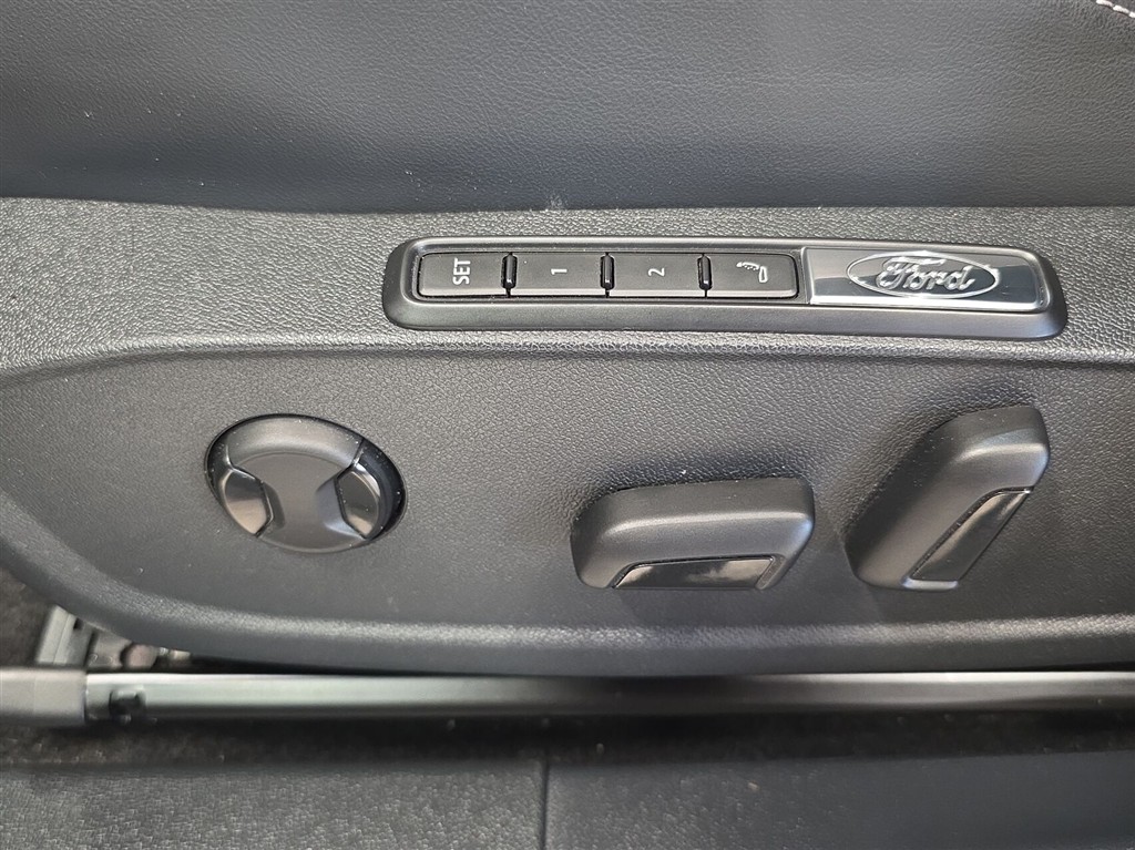 Ford Explorer UR Premium billede 19