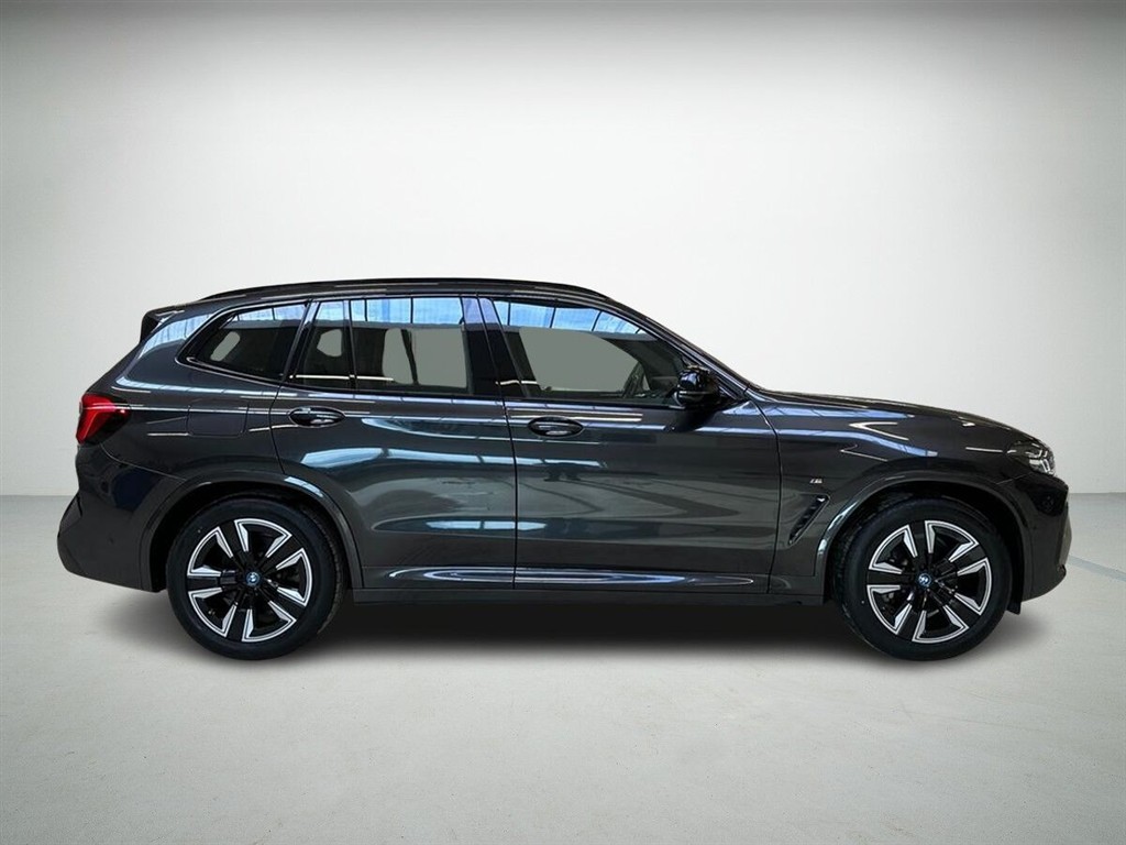 BMW iX3 M-Sport Charged billede 5